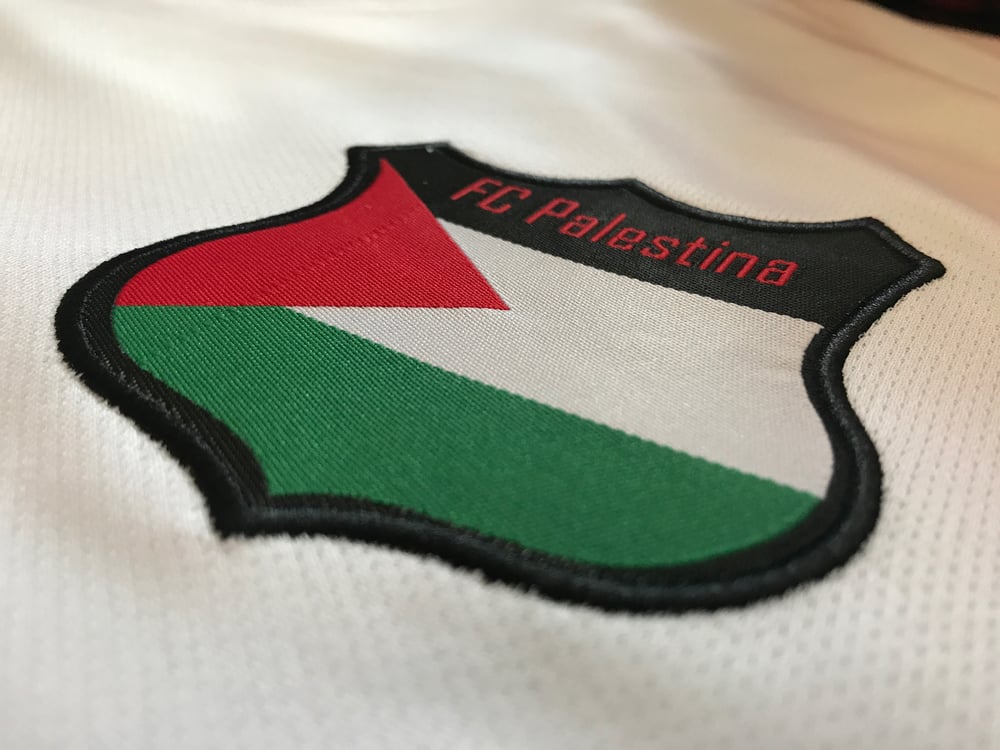 Camiseta de futebol retrô branca Palestina (nova temporada)