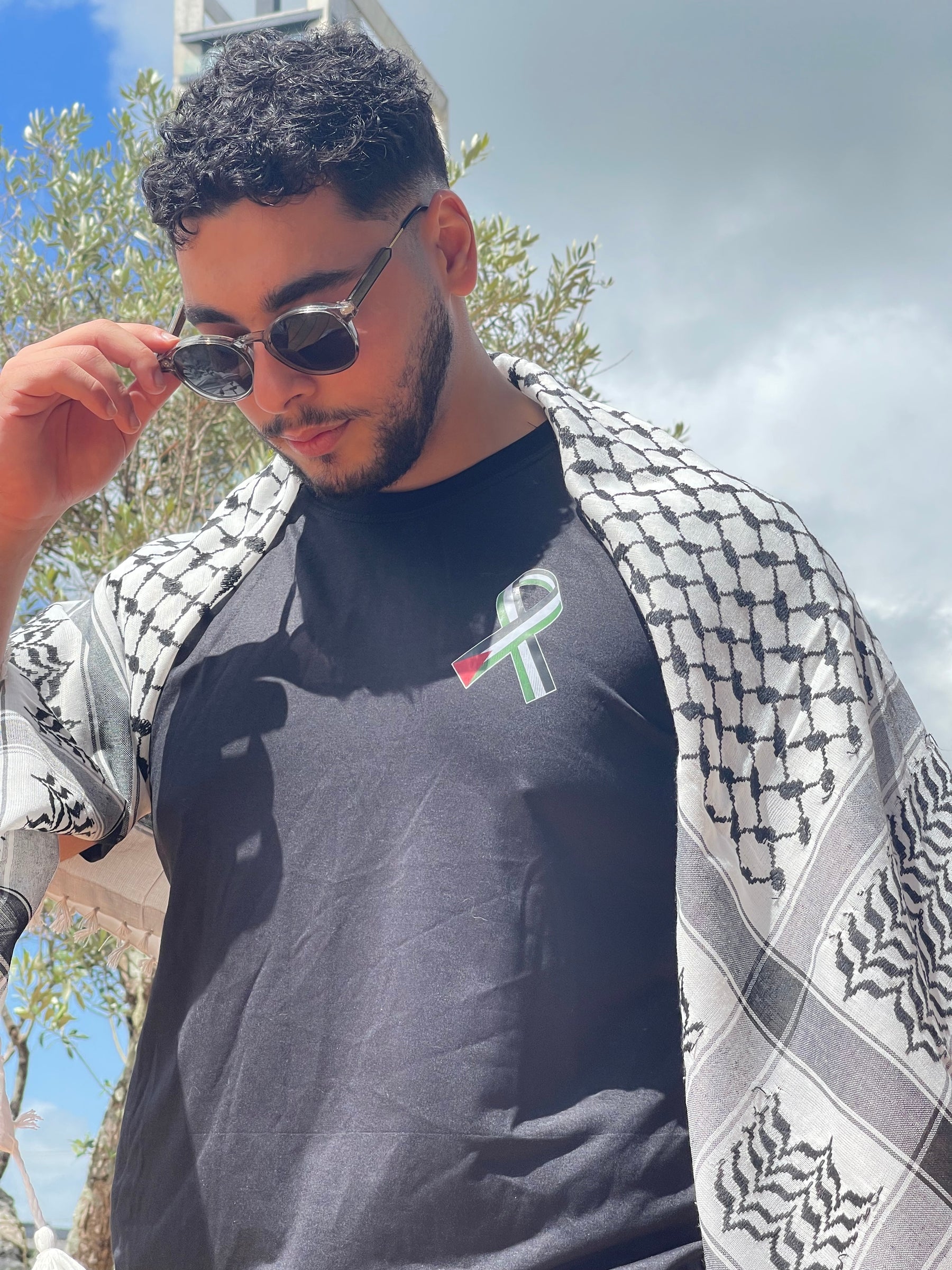 Camiseta Símbolo de Paz Palestina - Loja al Baraka - EM ESTOQUE