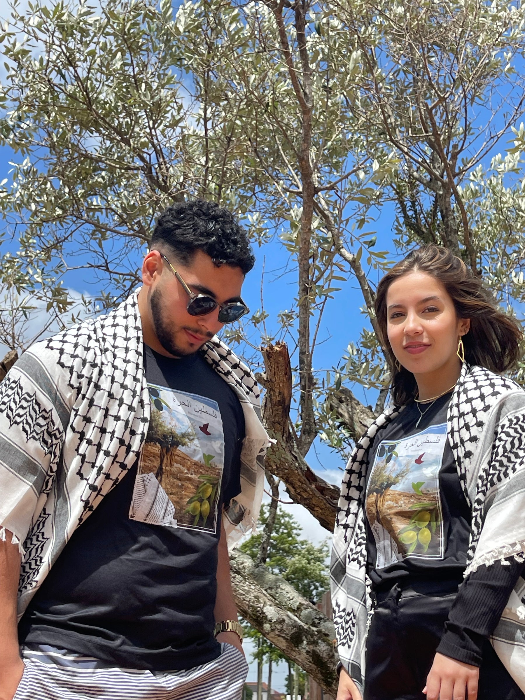 Camiseta com Símbolos de Resistencia Palestina - Loja Al Baraka - EM ESTOQUE